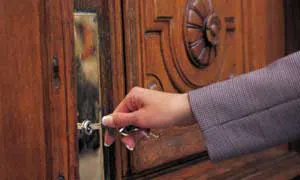 Safe Key Store Detroit, MI 313-544-1387 - 7-Door-Unlock